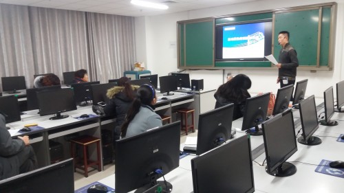 王臣建在说课