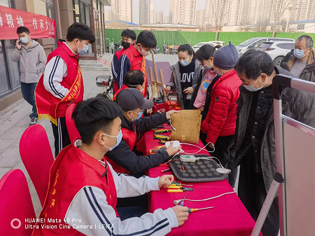 图1 社区学院学生回答咨询
