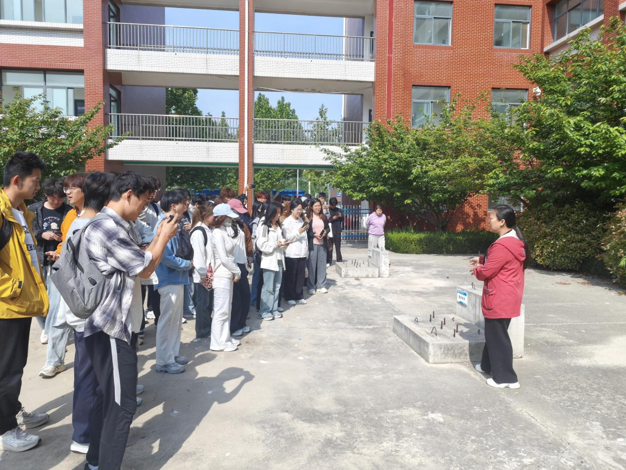 校际交流促发展 互学互鉴共提升